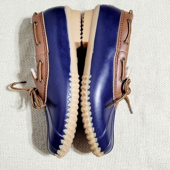 NWOT JBU Women's Gwen Garden / Duck Shoe Waterproof (9M) - Picture 3 of 7